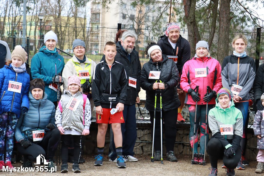 Zapraszamy na niedzielną fotorelacje  biegową  z dniu 10 kwiecień 2022 r.