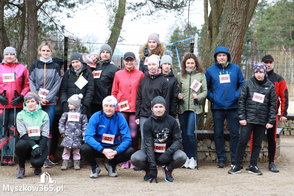  Zapraszamy na niedzielną fotorelacje  biegową  z dniu 10 kwiecień 2022 r.