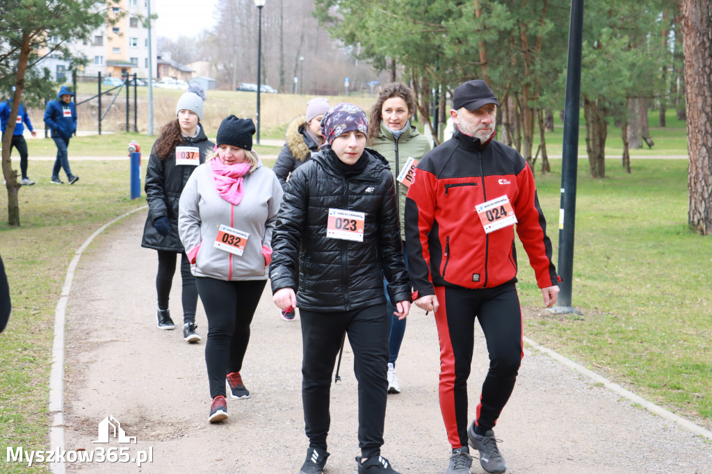  Zapraszamy na niedzielną fotorelacje  biegową  z dniu 10 kwiecień 2022 r.