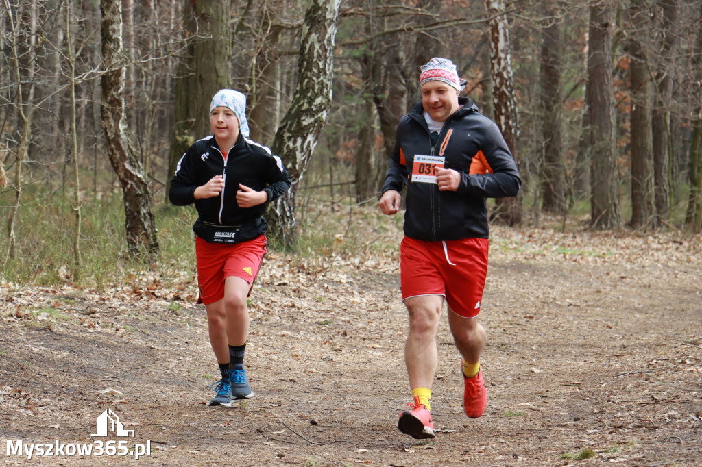  Zapraszamy na niedzielną fotorelacje  biegową  z dniu 10 kwiecień 2022 r.