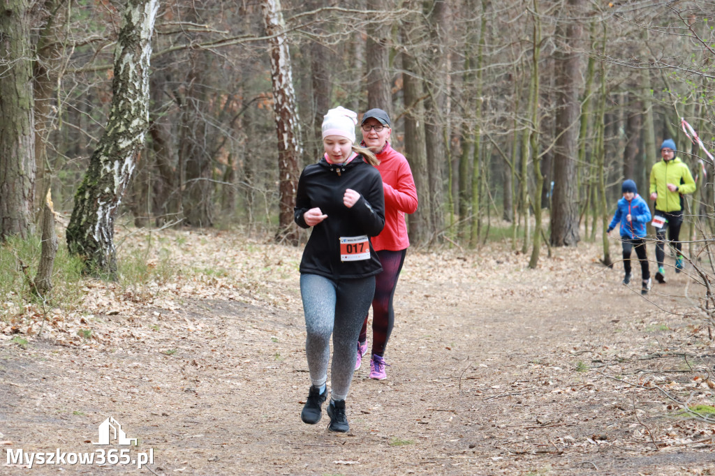  Zapraszamy na niedzielną fotorelacje  biegową  z dniu 10 kwiecień 2022 r.