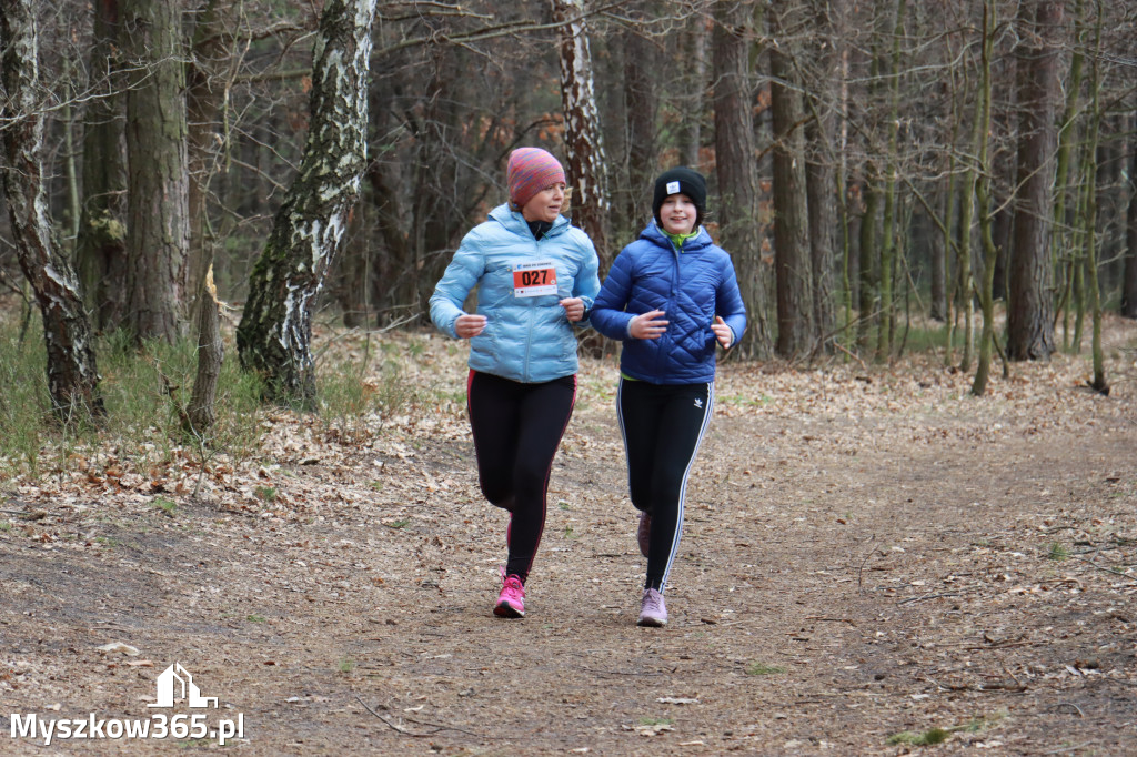  Zapraszamy na niedzielną fotorelacje  biegową  z dniu 10 kwiecień 2022 r.
