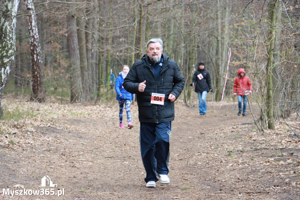  Zapraszamy na niedzielną fotorelacje  biegową  z dniu 10 kwiecień 2022 r.