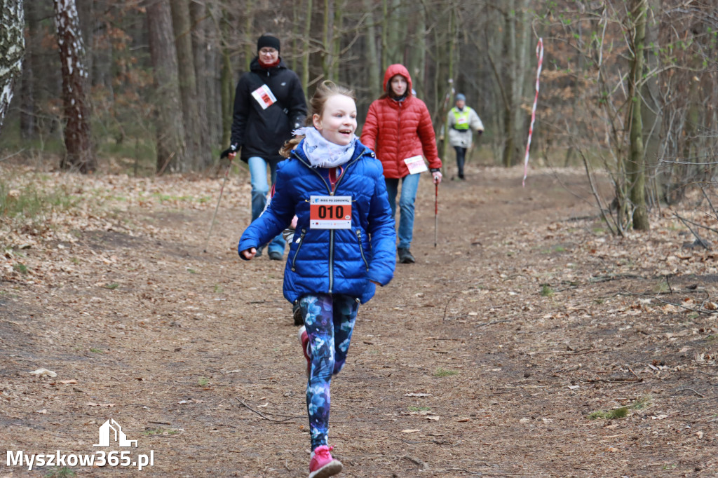  Zapraszamy na niedzielną fotorelacje  biegową  z dniu 10 kwiecień 2022 r.