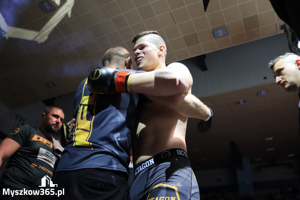 Gala Octagon Fight League 11 zdjęcia z niej! część 2