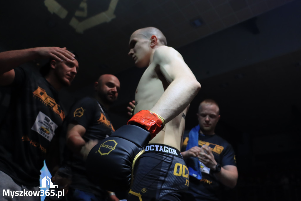 Gala Octagon Fight League 11 zdjęcia z niej! część 2