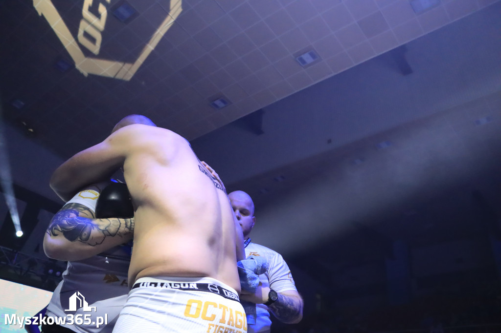 Gala Octagon Fight League 11 zdjęcia z niej! część 2