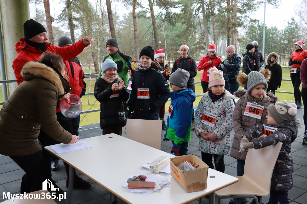 Fotorelacja - Mikołajkowy Bieg po Zdrowie Myszków
