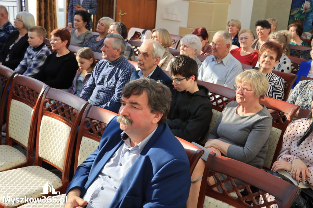 Fotorelacja z wydarzenia w Pałacu Biskupów Krakowskich w Koziegłowach.