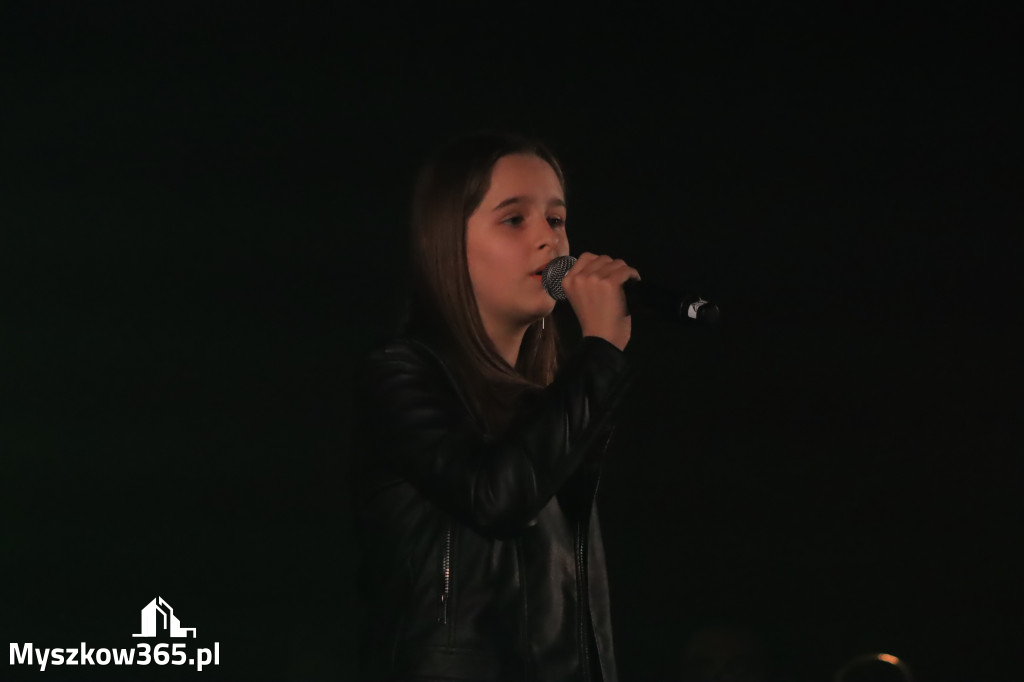 Fotorelacja: Nasz Talent w Koziegłowach klasy 4-6