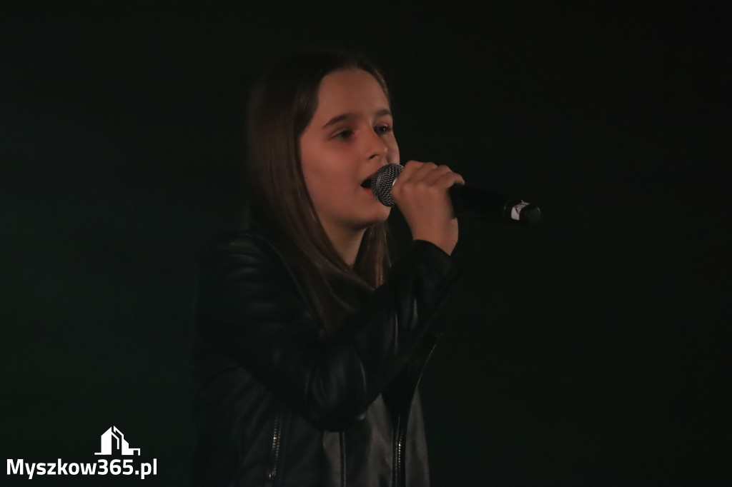 Fotorelacja: Nasz Talent w Koziegłowach klasy 4-6
