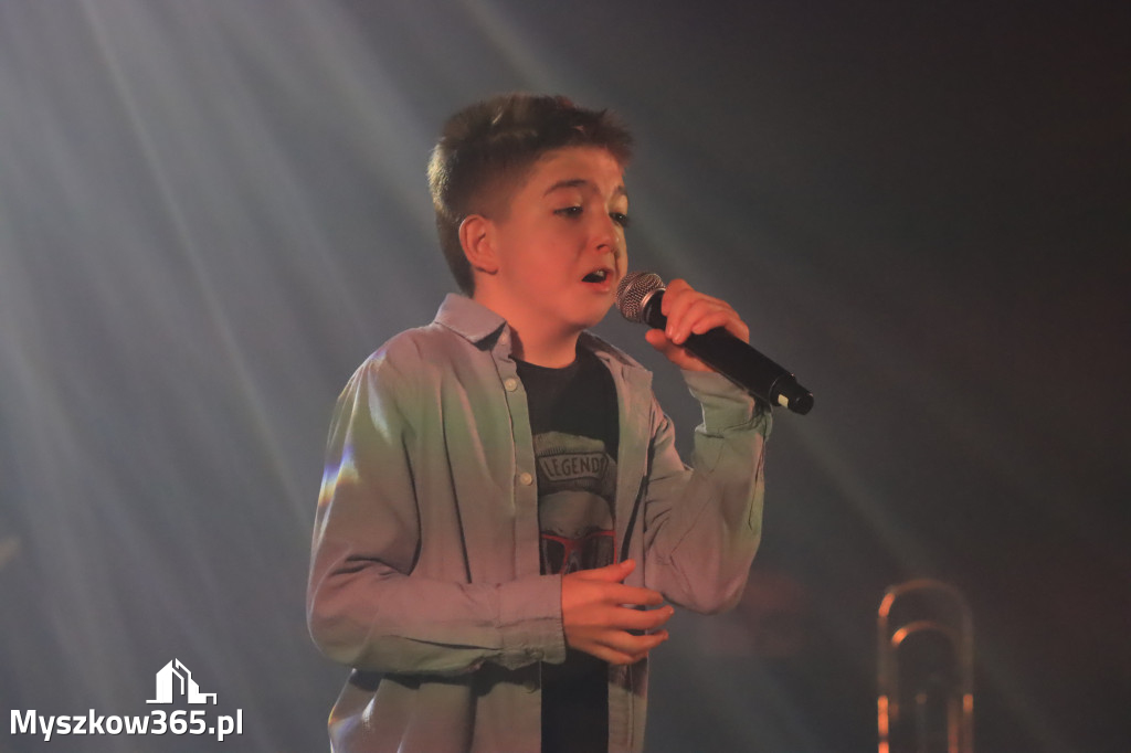 Fotorelacja: Nasz Talent w Koziegłowach klasy 4-6