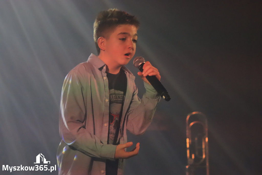 Fotorelacja: Nasz Talent w Koziegłowach klasy 4-6