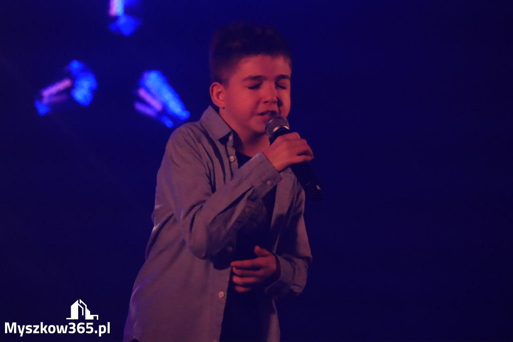 Fotorelacja: Nasz Talent w Koziegłowach klasy 4-6