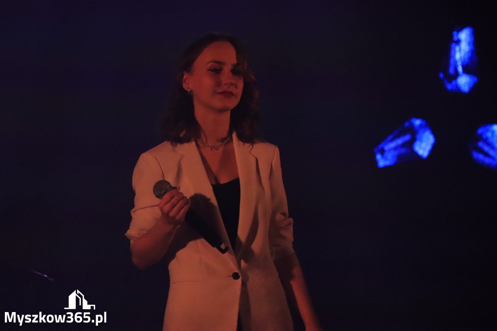 Fotorelacja: Nasz Talent Szkoły Ponadpodstawowe Koziegłowy