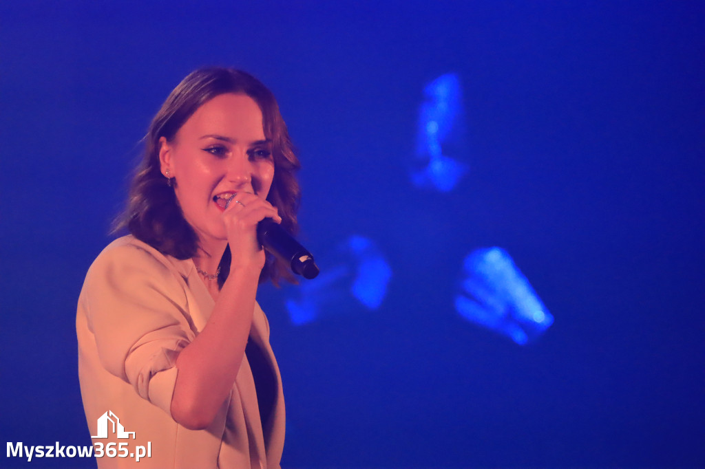 Fotorelacja: Nasz Talent Szkoły Ponadpodstawowe Koziegłowy