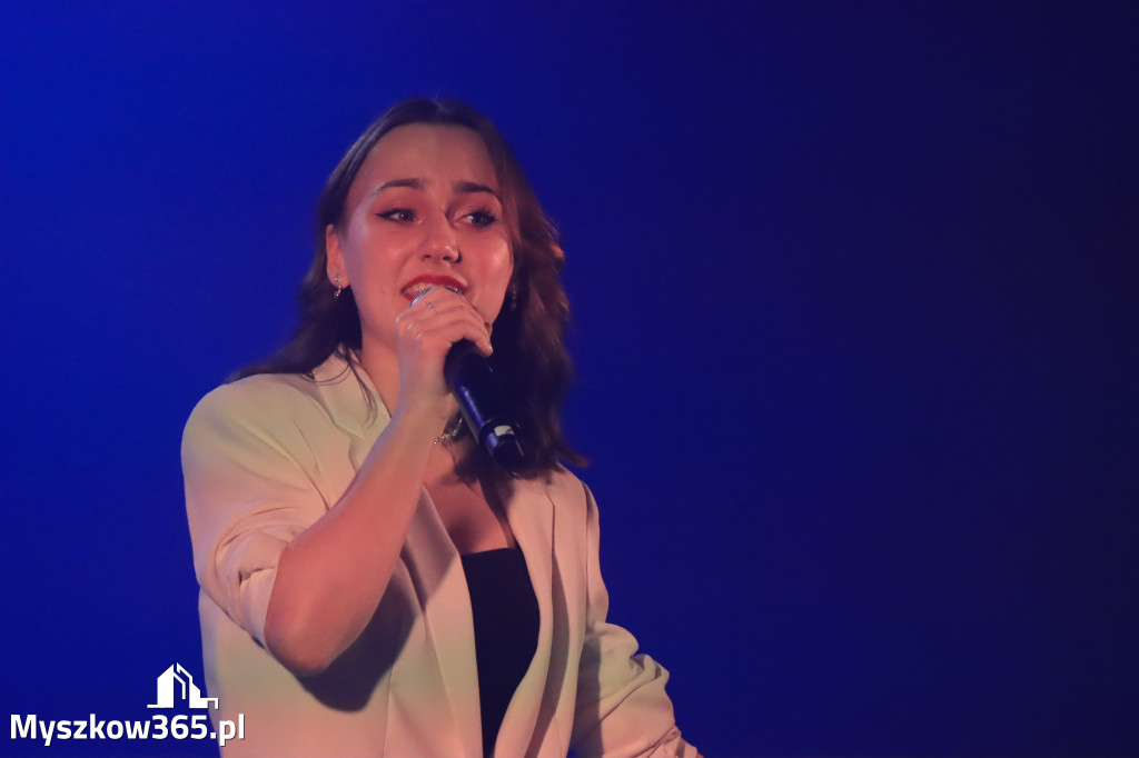 Fotorelacja: Nasz Talent Szkoły Ponadpodstawowe Koziegłowy