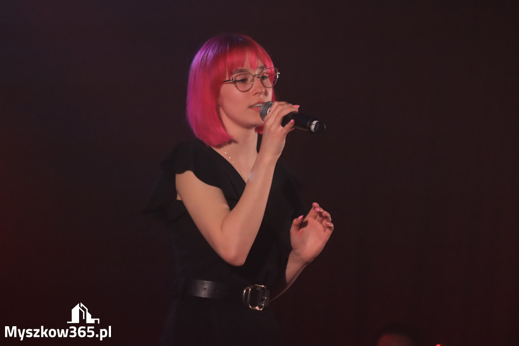 Fotorelacja: Nasz Talent Szkoły Ponadpodstawowe Koziegłowy