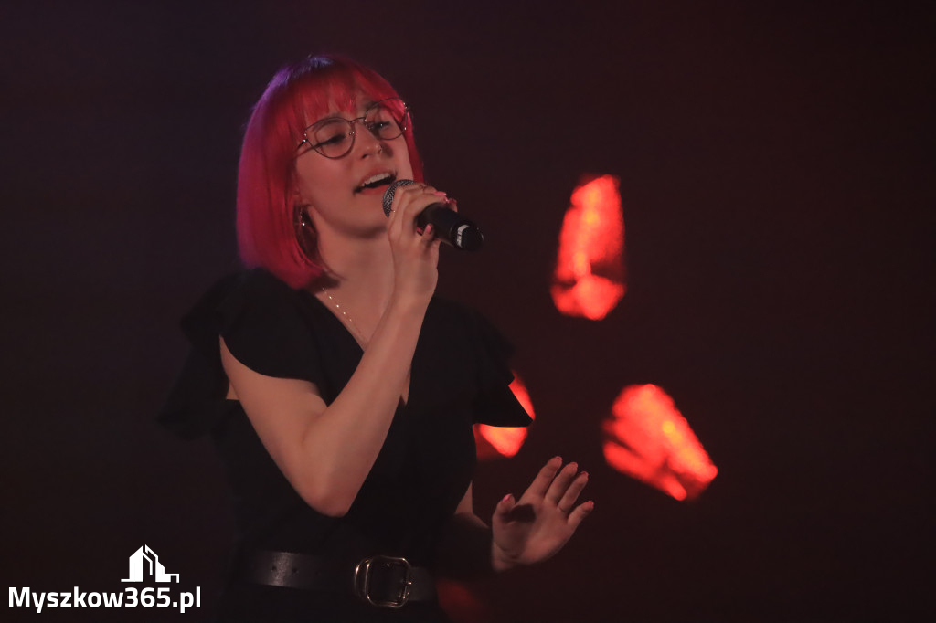 Fotorelacja: Nasz Talent Szkoły Ponadpodstawowe Koziegłowy