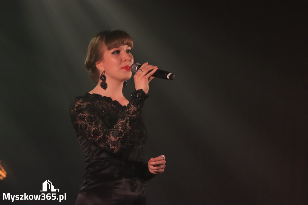 Fotorelacja: Nasz Talent Szkoły Ponadpodstawowe Koziegłowy