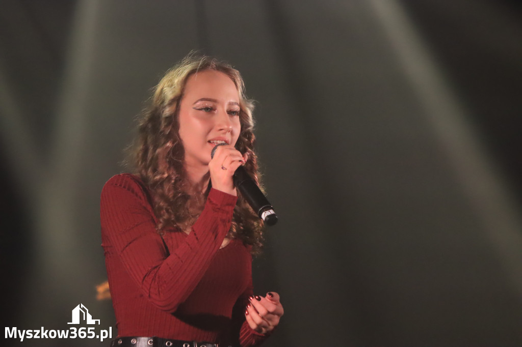 Fotorelacja: Nasz Talent Szkoły Ponadpodstawowe Koziegłowy