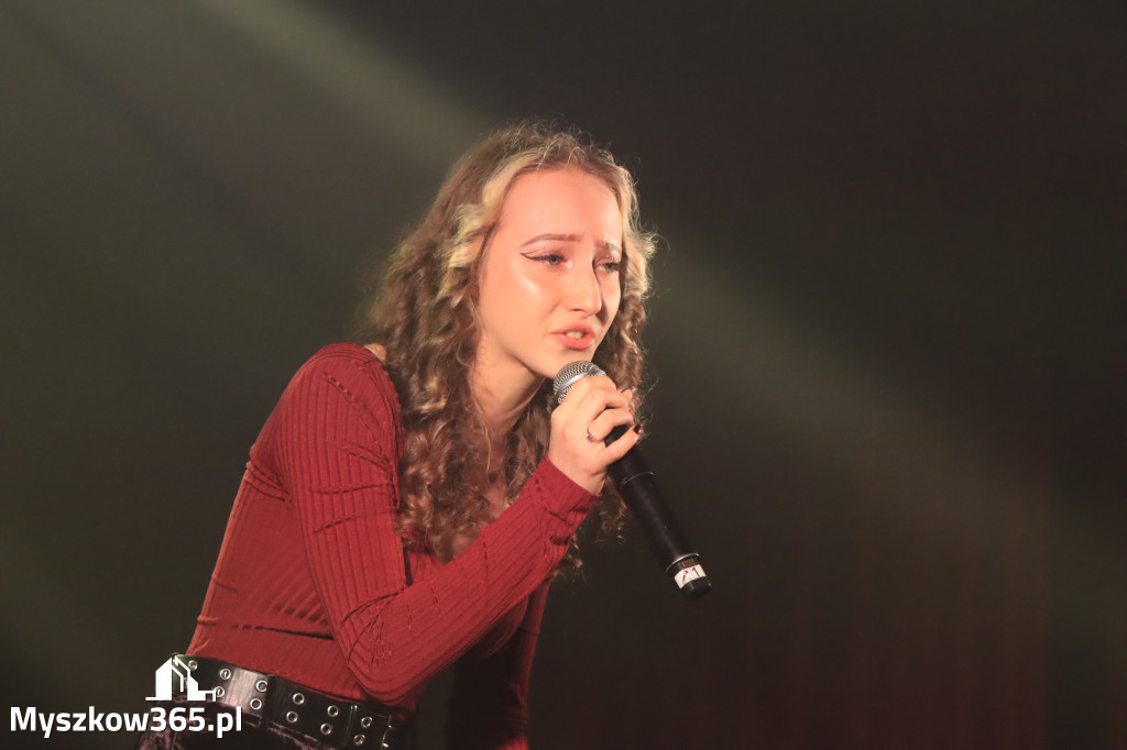 Fotorelacja: Nasz Talent Szkoły Ponadpodstawowe Koziegłowy