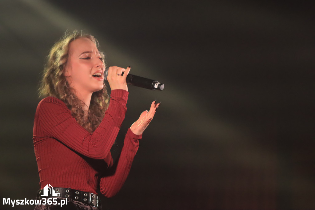 Fotorelacja: Nasz Talent Szkoły Ponadpodstawowe Koziegłowy