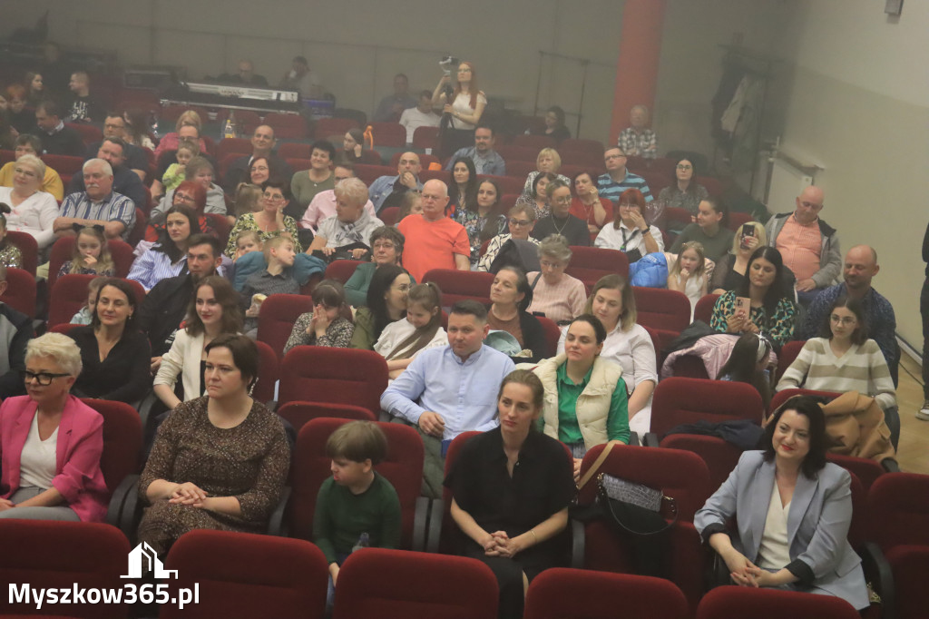 Fotorelacja: VI Powiatowy Nasz Talent w Koziegłowach
