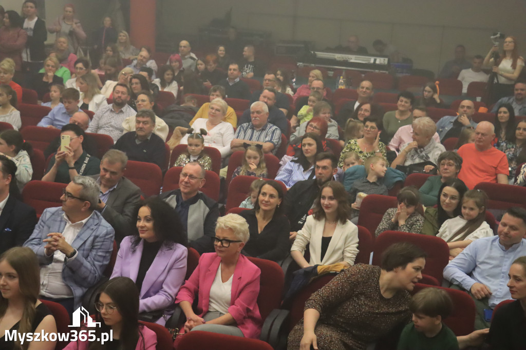 Fotorelacja: VI Powiatowy Nasz Talent w Koziegłowach
