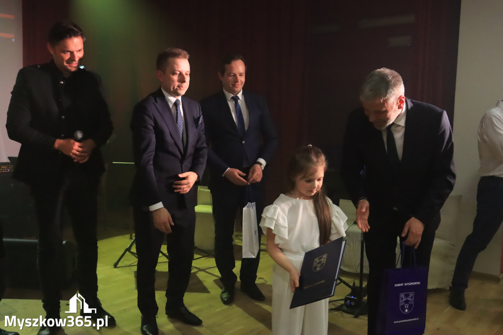 Fotorelacja: VI Powiatowy Nasz Talent w Koziegłowach
