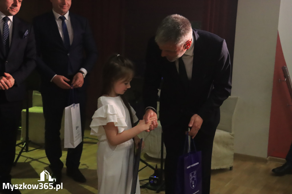 Fotorelacja: VI Powiatowy Nasz Talent w Koziegłowach