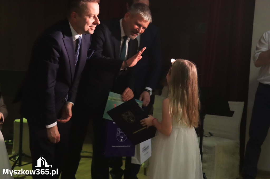 Fotorelacja: VI Powiatowy Nasz Talent w Koziegłowach