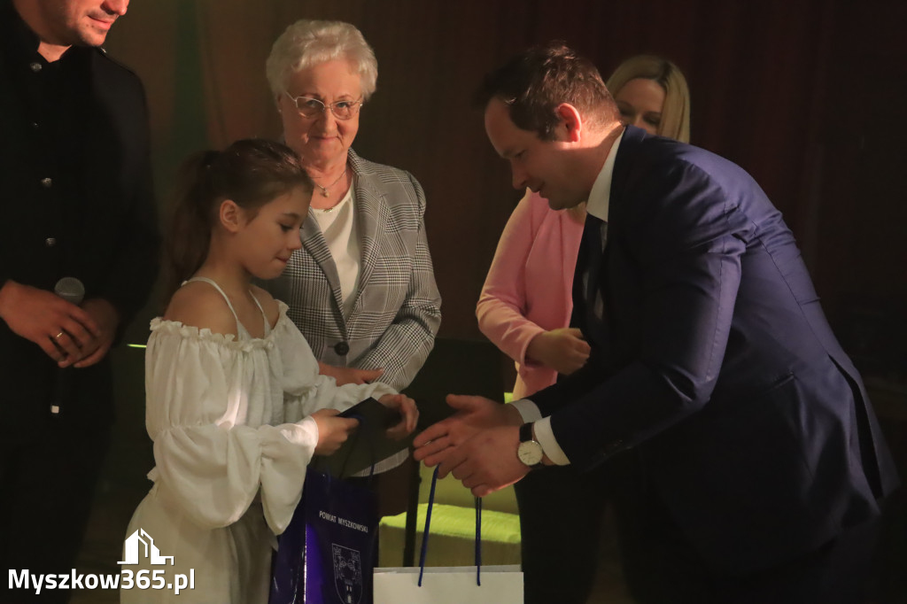 Fotorelacja: VI Powiatowy Nasz Talent w Koziegłowach