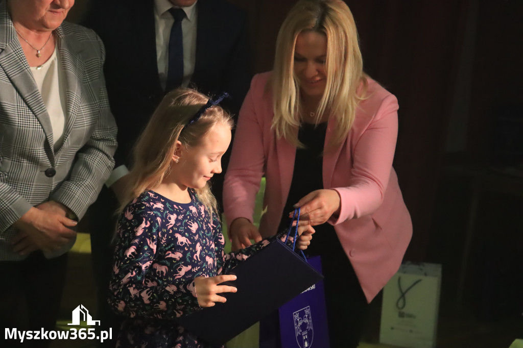 Fotorelacja: VI Powiatowy Nasz Talent w Koziegłowach