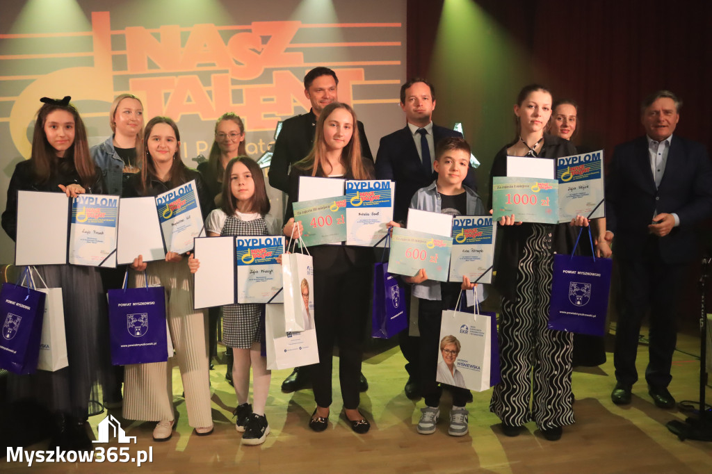 Fotorelacja: VI Powiatowy Nasz Talent w Koziegłowach