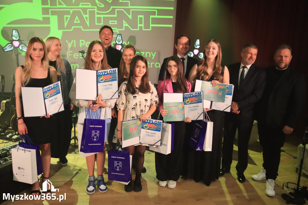 Fotorelacja: VI Powiatowy Nasz Talent w Koziegłowach