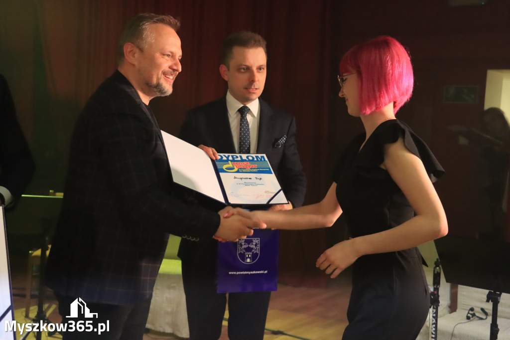 Fotorelacja: VI Powiatowy Nasz Talent w Koziegłowach