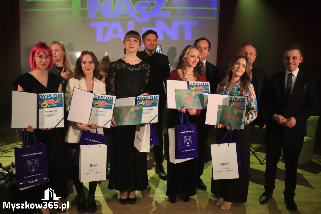 Fotorelacja: VI Powiatowy Nasz Talent w Koziegłowach