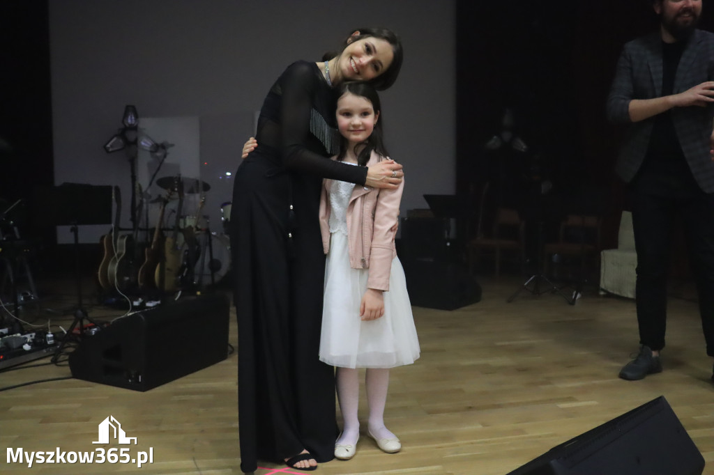 Fotorelacja: VI Powiatowy Nasz Talent w Koziegłowach