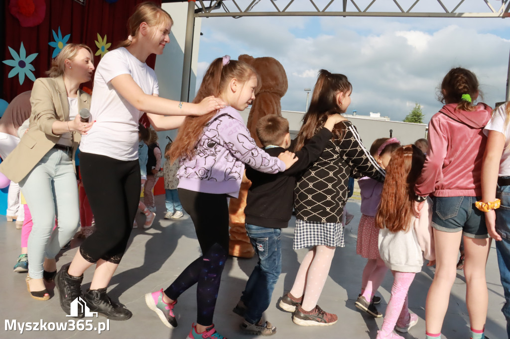 Fotorelacja: Gminny Dzień Dziecka w Koziegłowach cz. 2