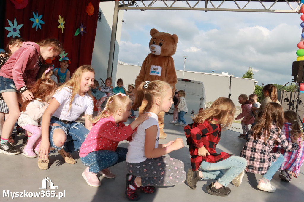 Fotorelacja: Gminny Dzień Dziecka w Koziegłowach cz. 2