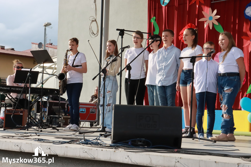 Fotorelacja: Gminny Dzień Dziecka w Koziegłowach cz. 2