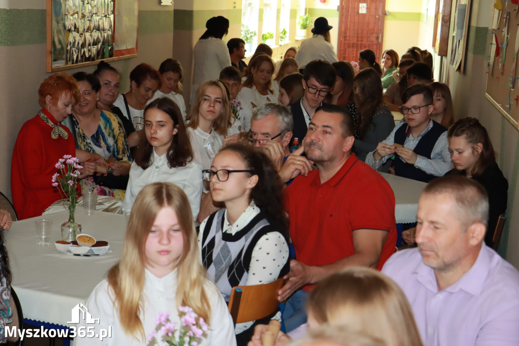 Fotorelacja: SP Siedlec Duży - Wojewódzki Konkurs Poetycko-Plastyczny