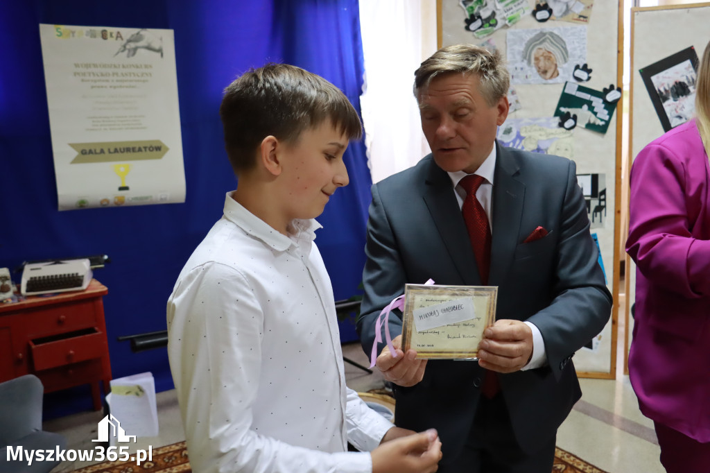 Fotorelacja: SP Siedlec Duży - Wojewódzki Konkurs Poetycko-Plastyczny