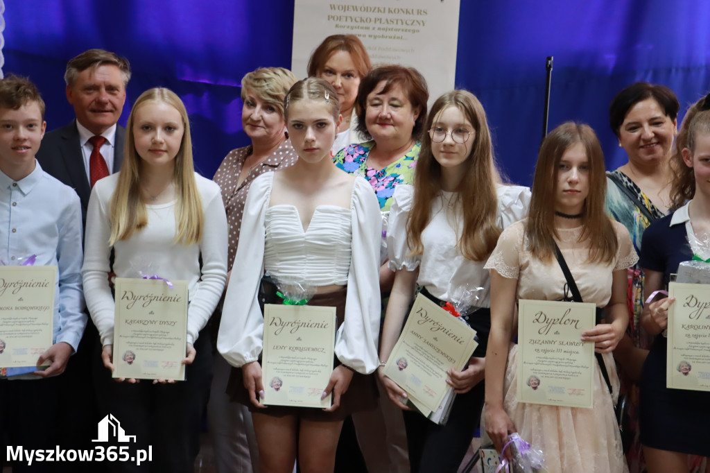 Fotorelacja: SP Siedlec Duży - Wojewódzki Konkurs Poetycko-Plastyczny