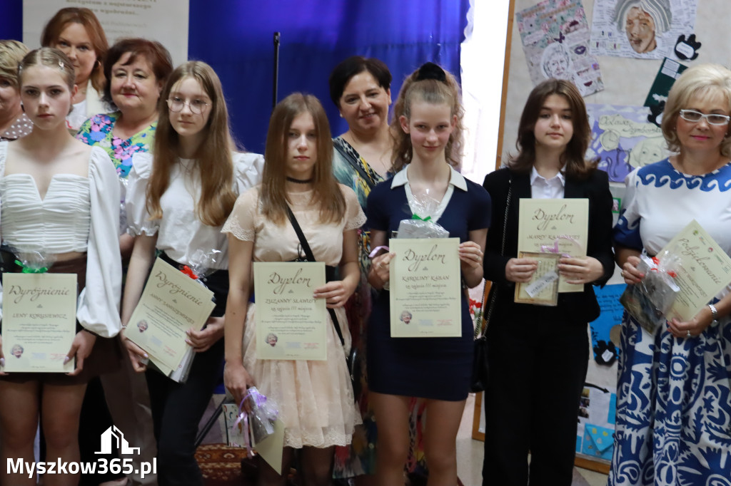 Fotorelacja: SP Siedlec Duży - Wojewódzki Konkurs Poetycko-Plastyczny