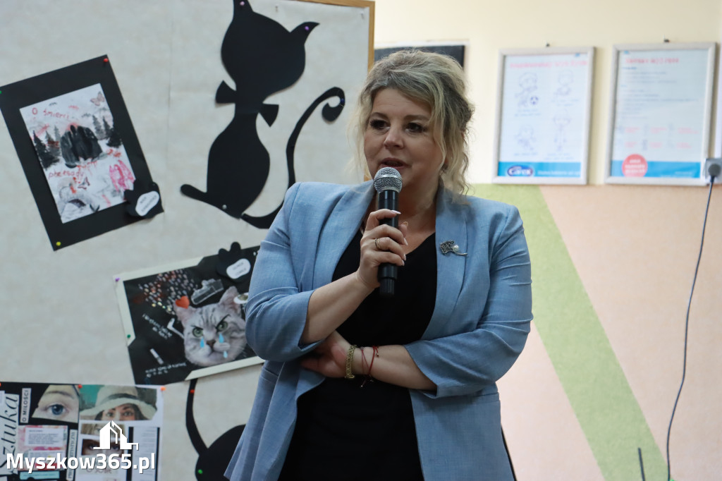 Fotorelacja: SP Siedlec Duży - Wojewódzki Konkurs Poetycko-Plastyczny
