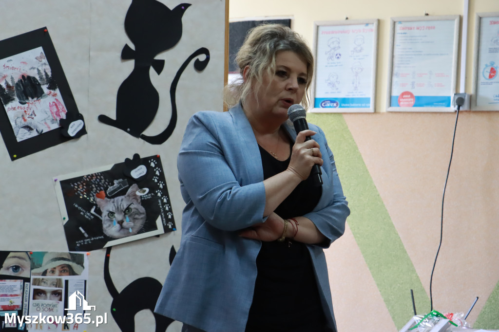 Fotorelacja: SP Siedlec Duży - Wojewódzki Konkurs Poetycko-Plastyczny