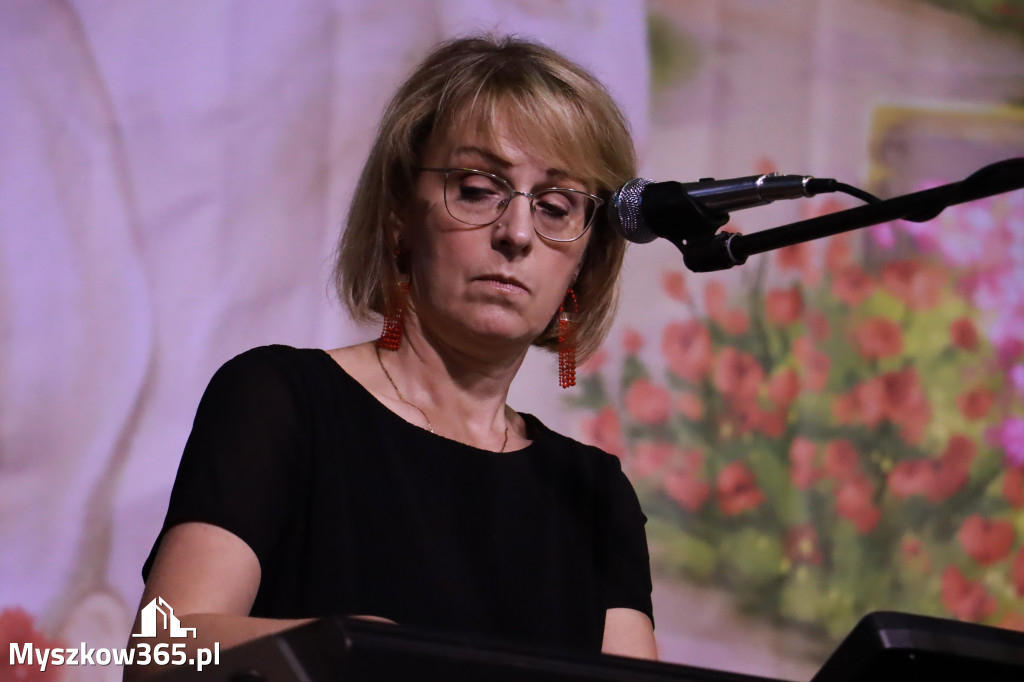 Fotorelacja: Koncert Bernadety Kowalskiej w Koziegłowach!