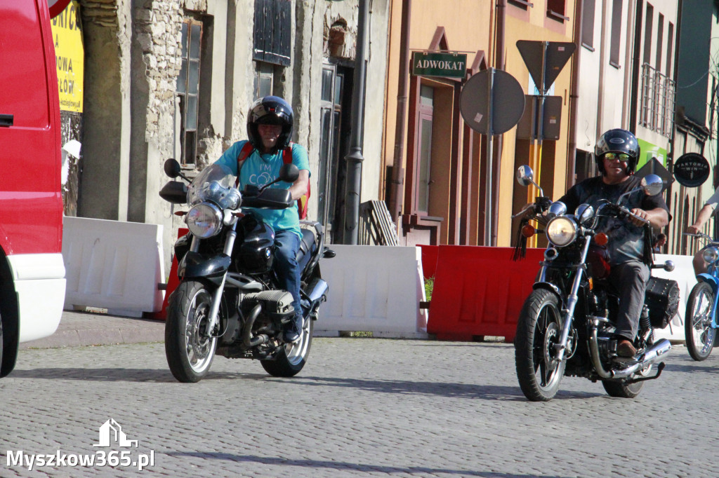 Fotorelacja: Parada - MOTO LEGENDY w Koziegłowach.